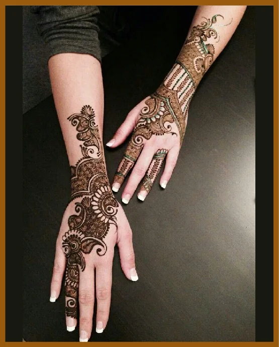 Stylish Back Hand Peacock Pattern Mehndi Design